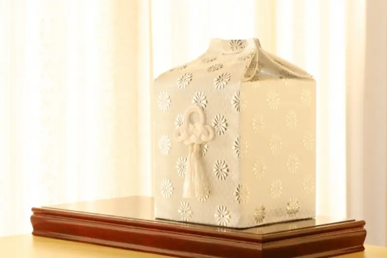 葬儀における収骨とは？火葬後に行うお骨上げの流れや作法を解説
