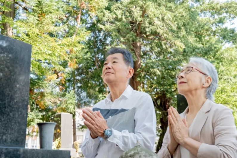 自分の宗派がわからない場合はどうする？特定できなかったときの対処法や調べ方を解説