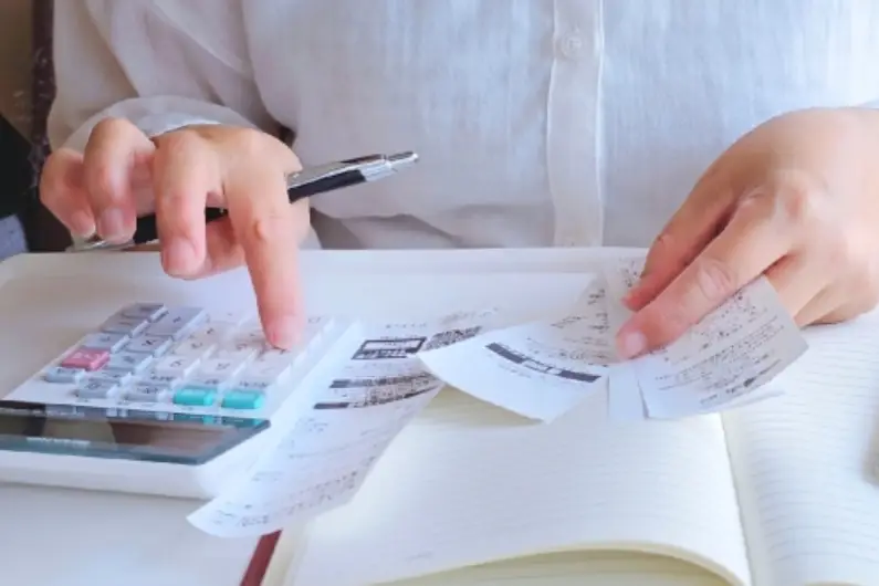 葬儀費用は格安にできる？金額を抑えるための形式選びと注意点をわかりやすく解説