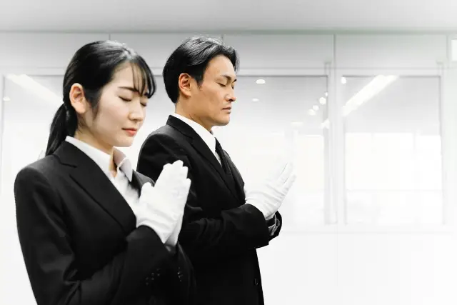 親族が逝去したときに葬儀社が決まっていなくても大丈夫？流れや選び方、注意点を解説